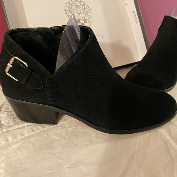 Vince Camuto Shoes - Vince Camuto Parveen Black Luxury Suede Booties